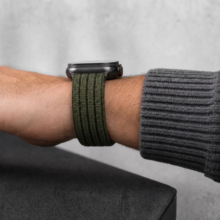 Спортна каишка Tech-Protect Nylon за Apple Watch 44 / 45 / 46 / 49 мм - тъмнозелена