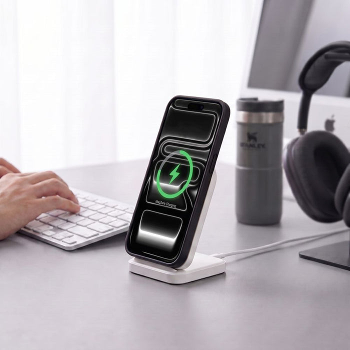 Калъф Tech-Protect Wallet MagSafe за iPhone 17 Pro / 18 Pro - матово черен
