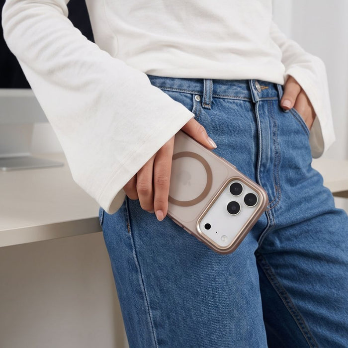 Кейс Tech-Protect MagZero MagSafe за iPhone 17 Pro / 18 Pro - кафяв матов