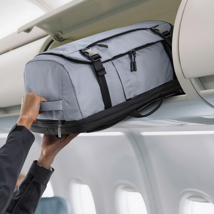 Раница за лаптоп Tech-Protect Defender S70 RYANAIR & WIZZAIR 24L - сива