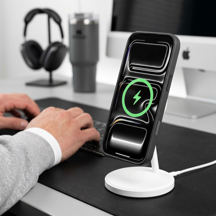 Tech-Protect MagOne CC MagSafe калъф + закалено стъкло (2 броя) за iPhone 18 Pro / 17 Pro - прозрачен черен