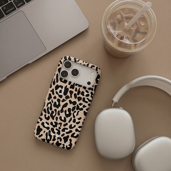Калъф Tech-Protect Lamano MagSafe за iPhone 18 Pro Max / 17 Pro Max - бежов/черен