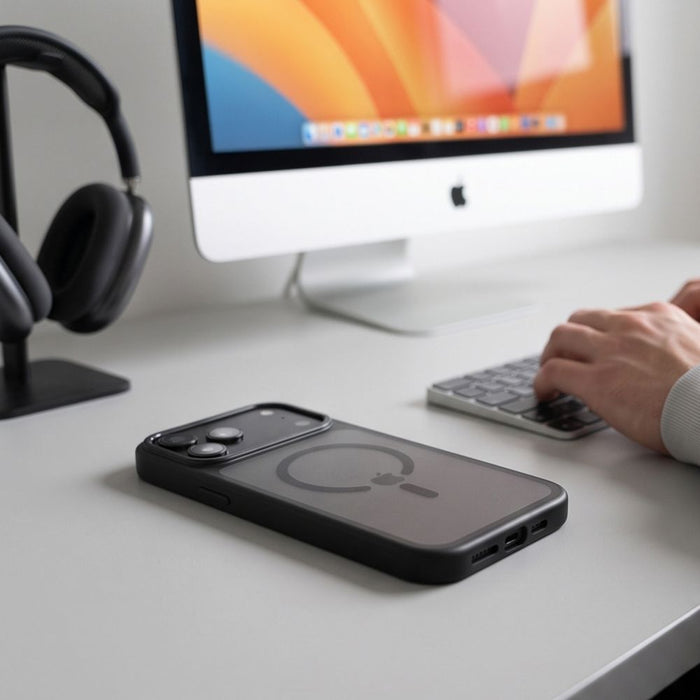 Калъф Tech-Protect MagStand MagSafe CC за iPhone 18 Pro Max / 17 Pro Max - матово черен