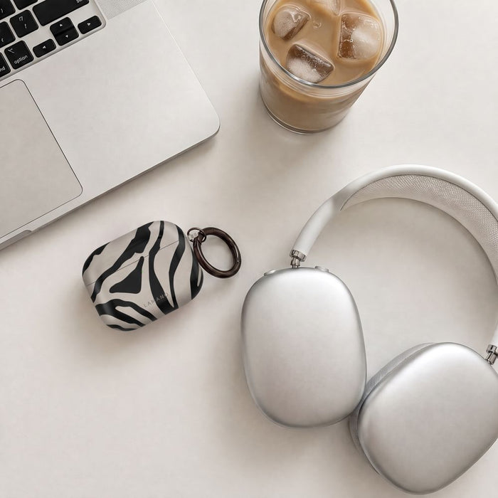 Калъф Tech-Protect Lamano за AirPods 4 / 5 - черен и бежов