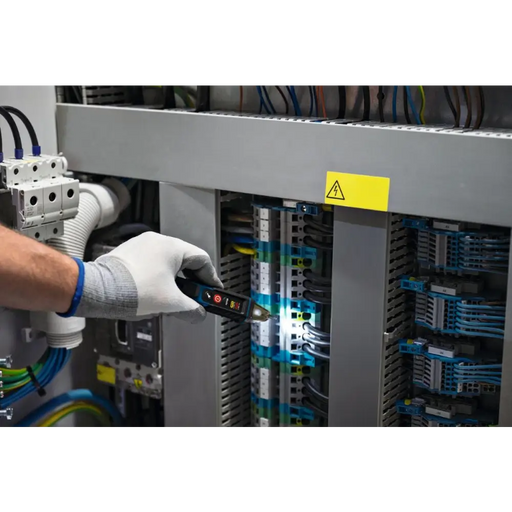 ТЕСТЕР ЗА НАПРЕЖЕНИЕ BOSCH GVD 1000-17