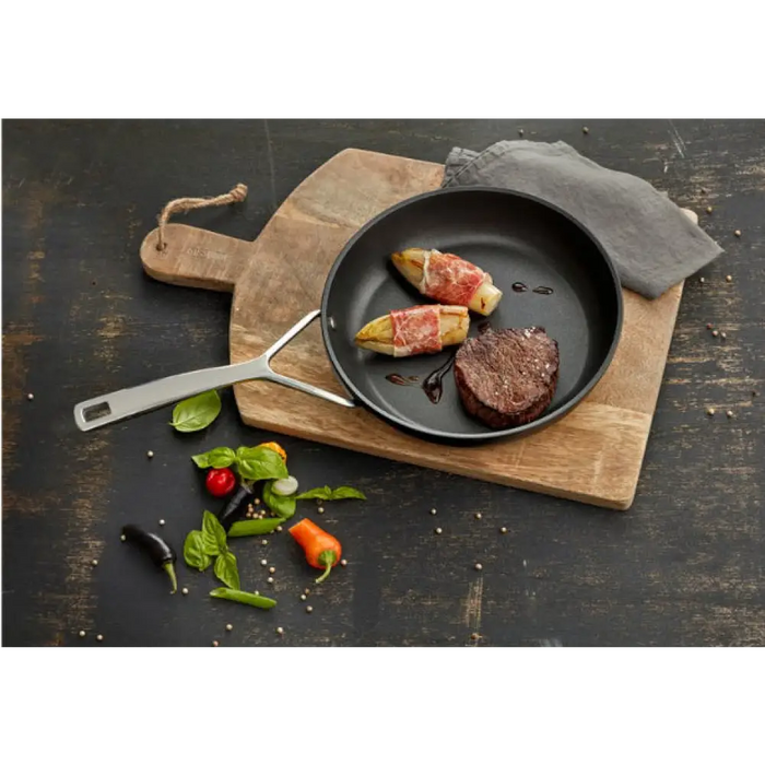 Тиган с незалепващо покритие DEMEYERE ALU PRO 5 40851-028-0