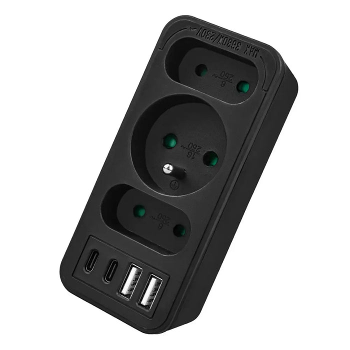 Токов контакт x3 + 4xUSB Maclean разклонител с 3 гнезда