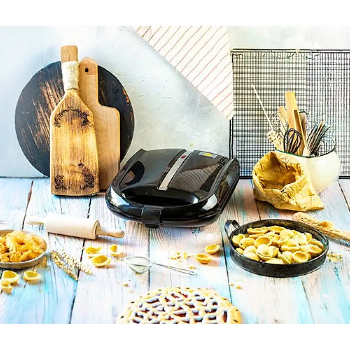 Тостер за фъстъци/бисквити (24 части) Adler AD 3039b Черен