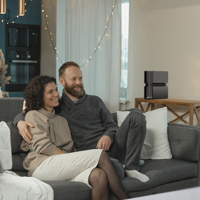 Безжичен рутер TP-Link Archer BE700, мултигигабитов Ethernet, трибандов (2.4 GHz / 5 GHz / 6 GHz), черен