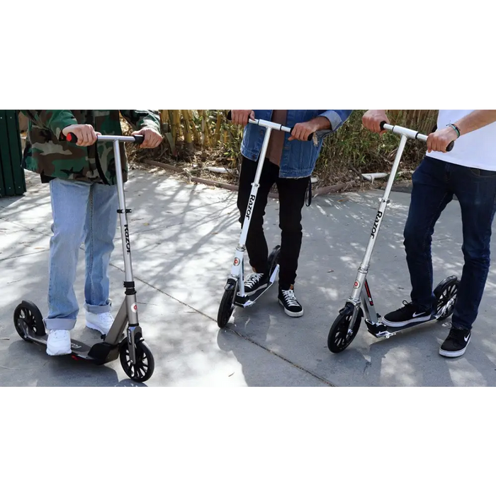 Тротинетка Razor A5 Lux