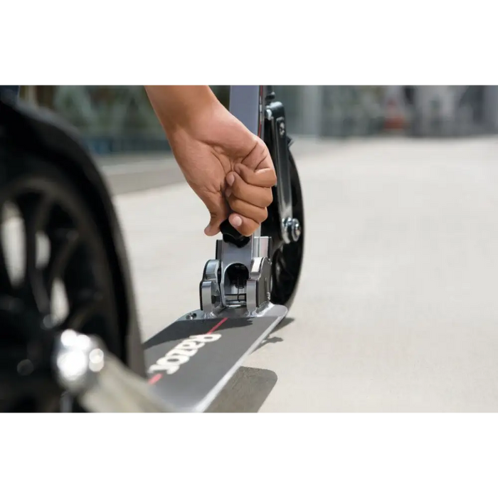 Тротинетка Razor A6