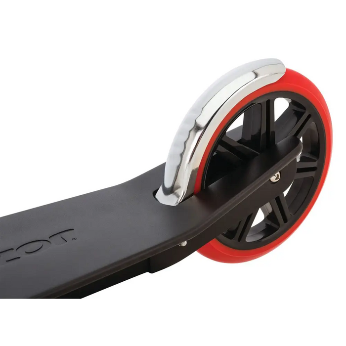 Тротинетка Razor Carbon Lux Universal Classic Black