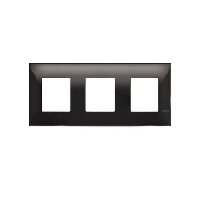 ТРОЙНА РАМКА R4802M3BC CLASSIA LEGRAND - ЧЕРНО