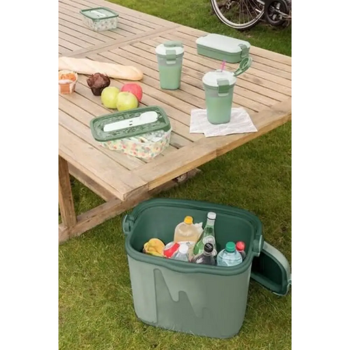 Туристически хладилник зелен 20L 262272 CURVER