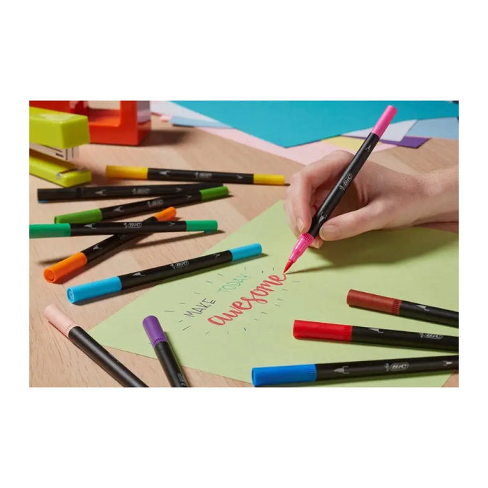 ТВОРЧЕСКИ ИНСТРУМЕНТ ЗА РИСУВАНЕ И ПИСАНЕ INTENSITY