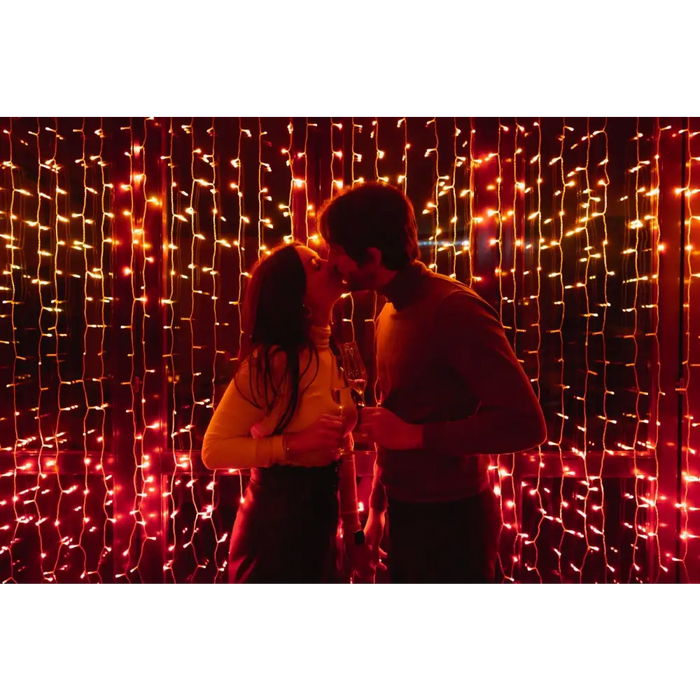 TWINKLY Curtain 210 (TWW210SPP-TEU) Интелигентни LED