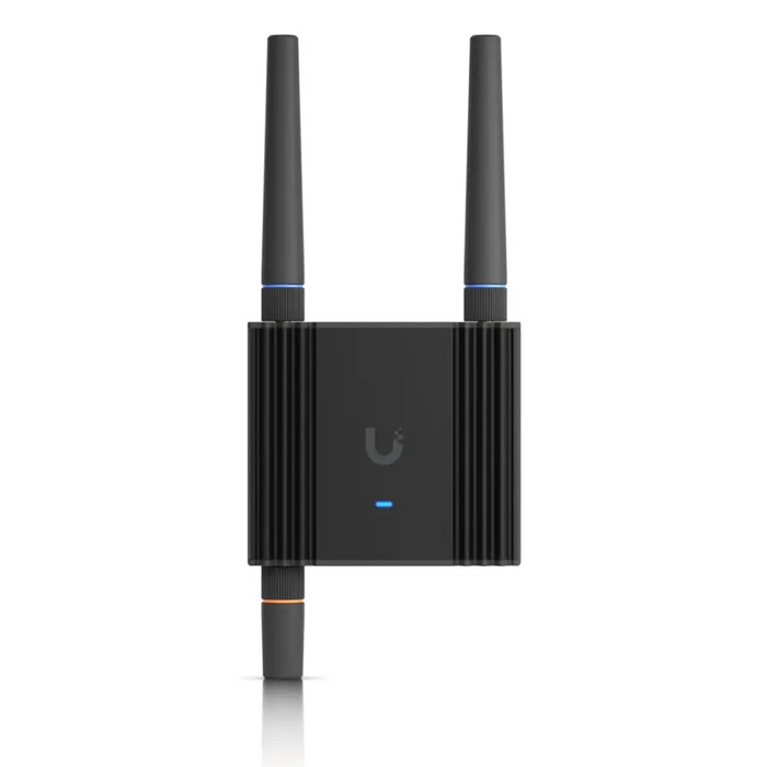 Ubiquiti UMR-Ultra клетъчен мрежов рутер