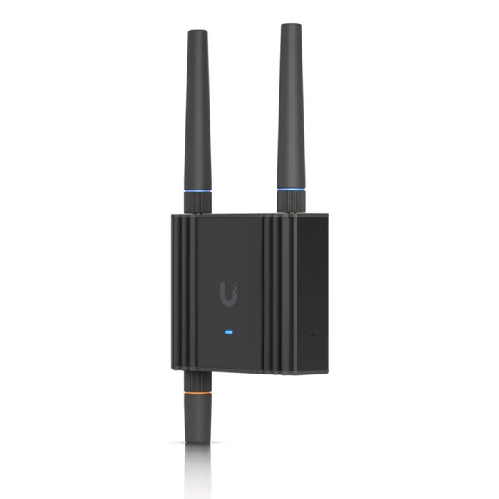 Ubiquiti UMR-Ultra клетъчен мрежов рутер