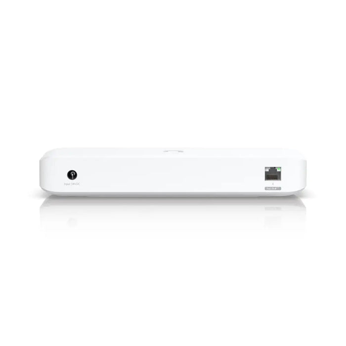 Ubiquiti UniFi 8 портов GbE PoE+ захранван от GbE++ вход
