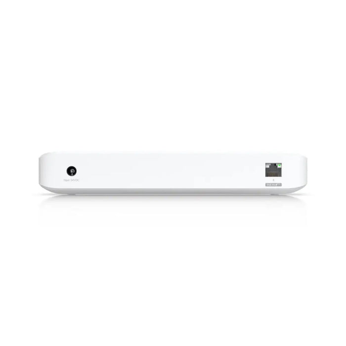 Ubiquiti UniFi 8 портов GbE PoE+ захранван от GbE++ вход