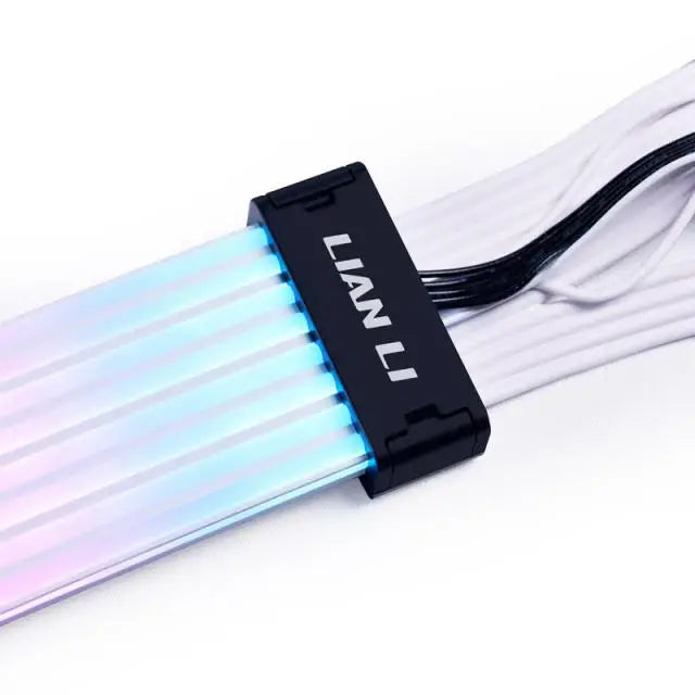 Удължителен RGB кабел Lian-Li Strimer Plus
