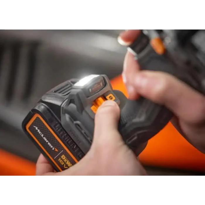 УДАРЕН ВИНТОВЕРТ 18V DEWALT MCLAREN F1