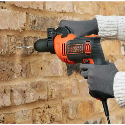 УДАРНА БОРМАШИНА BLACK + DECKER 550 W