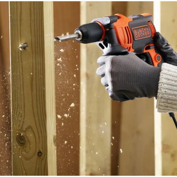 УДАРНА БОРМАШИНА BLACK + DECKER 550 W