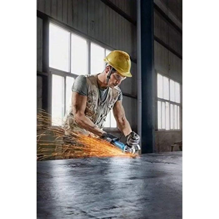 ЪГЛОШЛАЙФ BOSCH PROFESSIONAL GWS 880