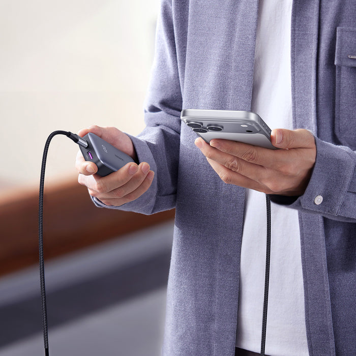 Ugreen USB-C към USB-C PD кабел 100W 5A 3m - Черен