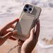 Uniq Coehl Muse Magnetic Charging Case за iPhone 16 Pro