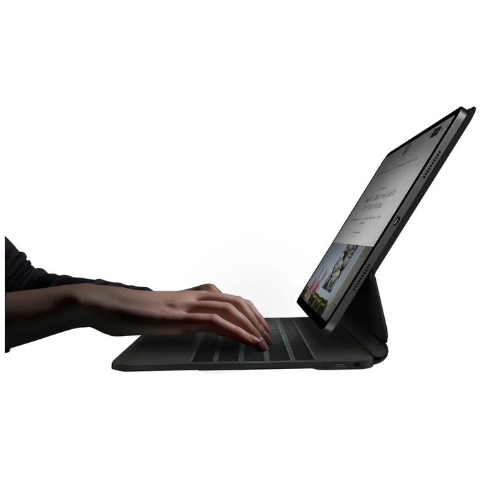 Uniq Venno Pro Magnetic Smart Case с клавиатура за iPad Air