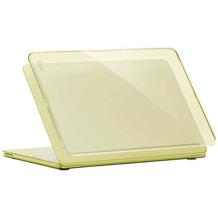 Uniq Vero калъф за MacBook Neo - полупрозрачно жълт