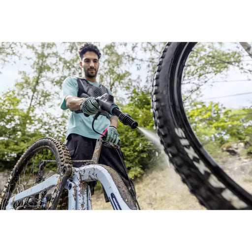 Уред за почистване под високо налягане Kärcher 18 V