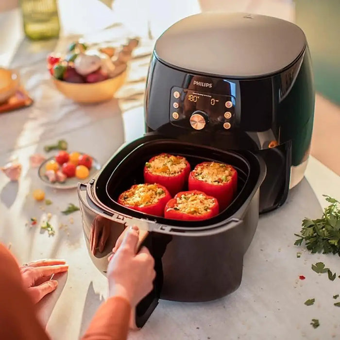 Уред за здравословно готвене Philips HD9867/90 AirFryer