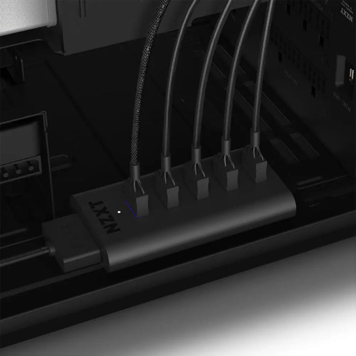 USB хъб за вграждане NZXT AC-IUSBH-M3