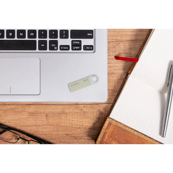 USB стик GoodRam UUN2-0320S0R11 Черен Сребрист 32 GB