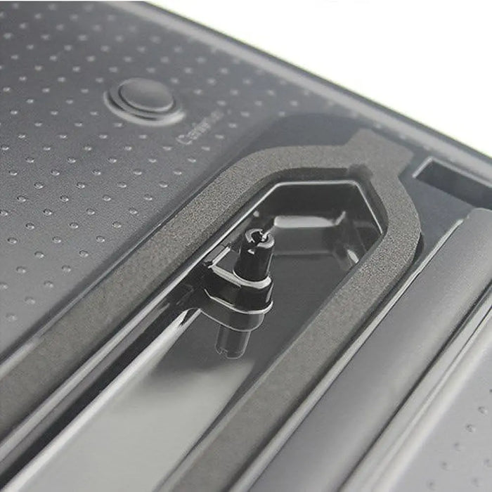 Вакуумна машина Adler CR4470 Бяла