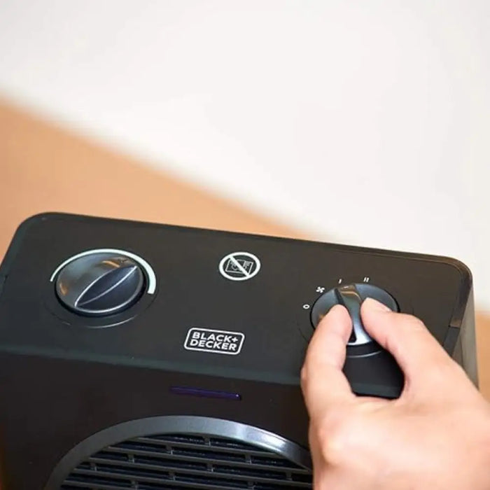 Вентилаторна печка Black + Decker BXSH1500E с PTC нагревател