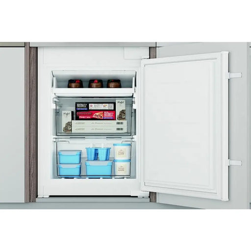 Вграден хладилник с фризер Indesit INC18 T112 250 l E No