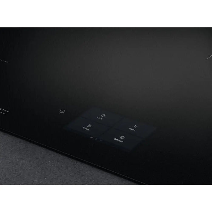 Вграден керамичен плот AEG NIG64B30AB Индукционен