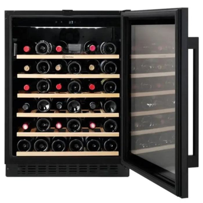 Виноохладител за вграждане ELECTROLUX EWS4052B5B 52 бутилки