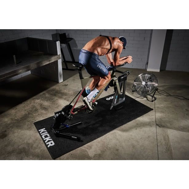 Антистатична постелка за под WahooFitness WFKICKRMAT, черна гума