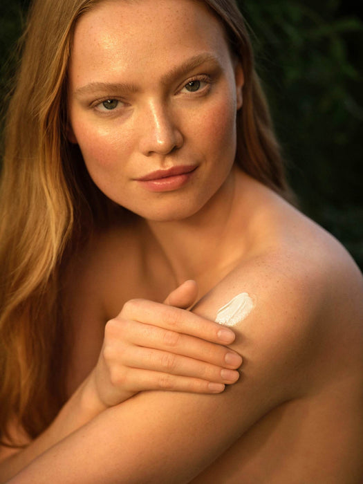 Крем за лице и тяло Skin Food Light, 75 ml