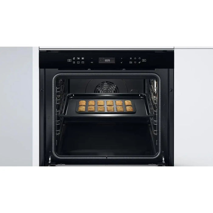 Whirlpool W7 OS4 4S1 P BL 73 L 3650 W Черен