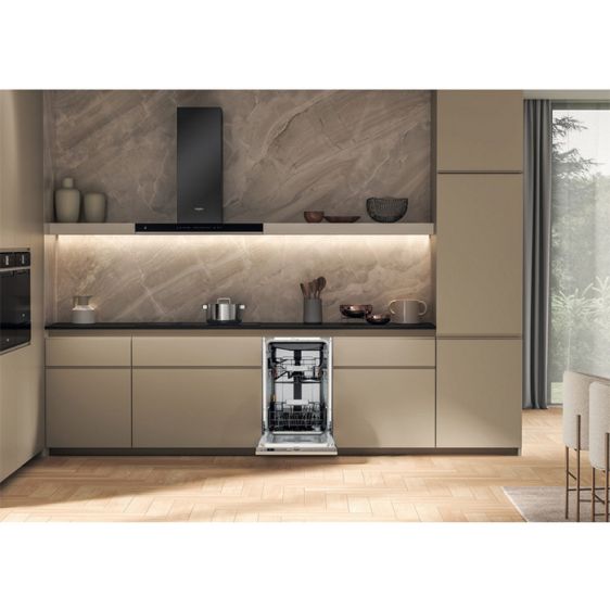 Съдомиялна за вграждане WHIRLPOOL WH6IA10BS7L0, 45 см, 6TH Sense