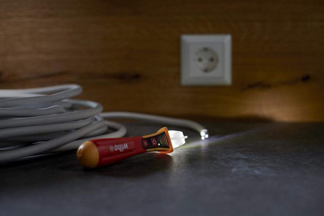 ТЕСТЕР ЗА НАПРЕЖЕНИЕ 12-1000V WIHA