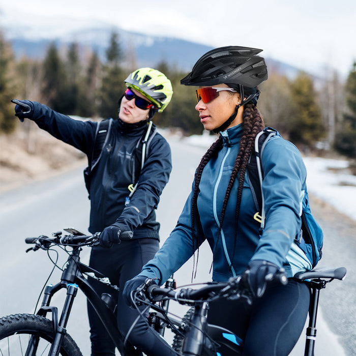 Велосипедна каска Wozinsky MTB с подвижен визьор и задна USB светлина M - черна