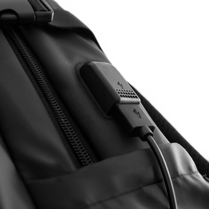 Раница за пътуване Wozinsky WPW-20L с джоб за лаптоп 40x20x25 см за багаж - черна