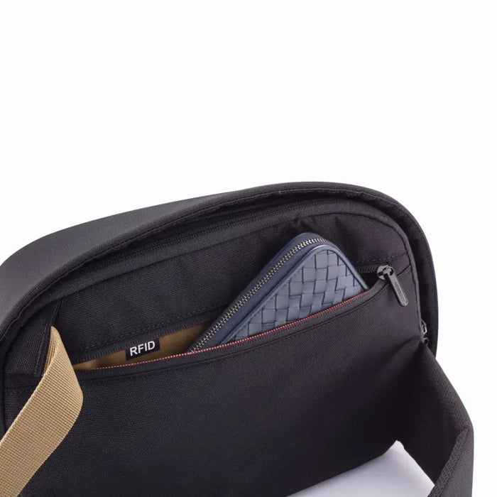 XD DESIGN РАНИЦА ПРОТИВ КРАЖБА BOBBY SLING BLACK P/N: